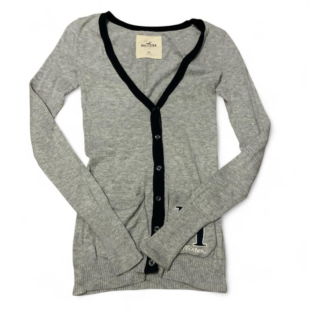 y2k vintage Hollister Women's Gray V-Neck Cardigan with Black Trim